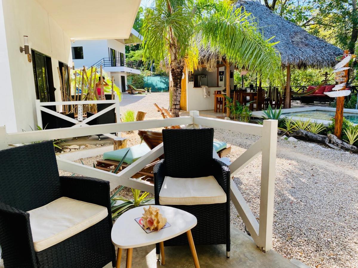 Antema Secteur Tamarindo, Piscine, Yoga, Gym, Jungle Et Paix Couette-café