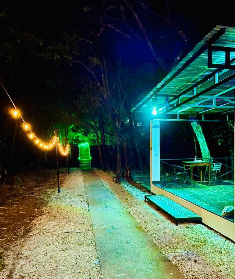 Couette-café Antema Secteur Tamarindo, Piscine, Yoga, Gym, Jungle Et Paix 4*